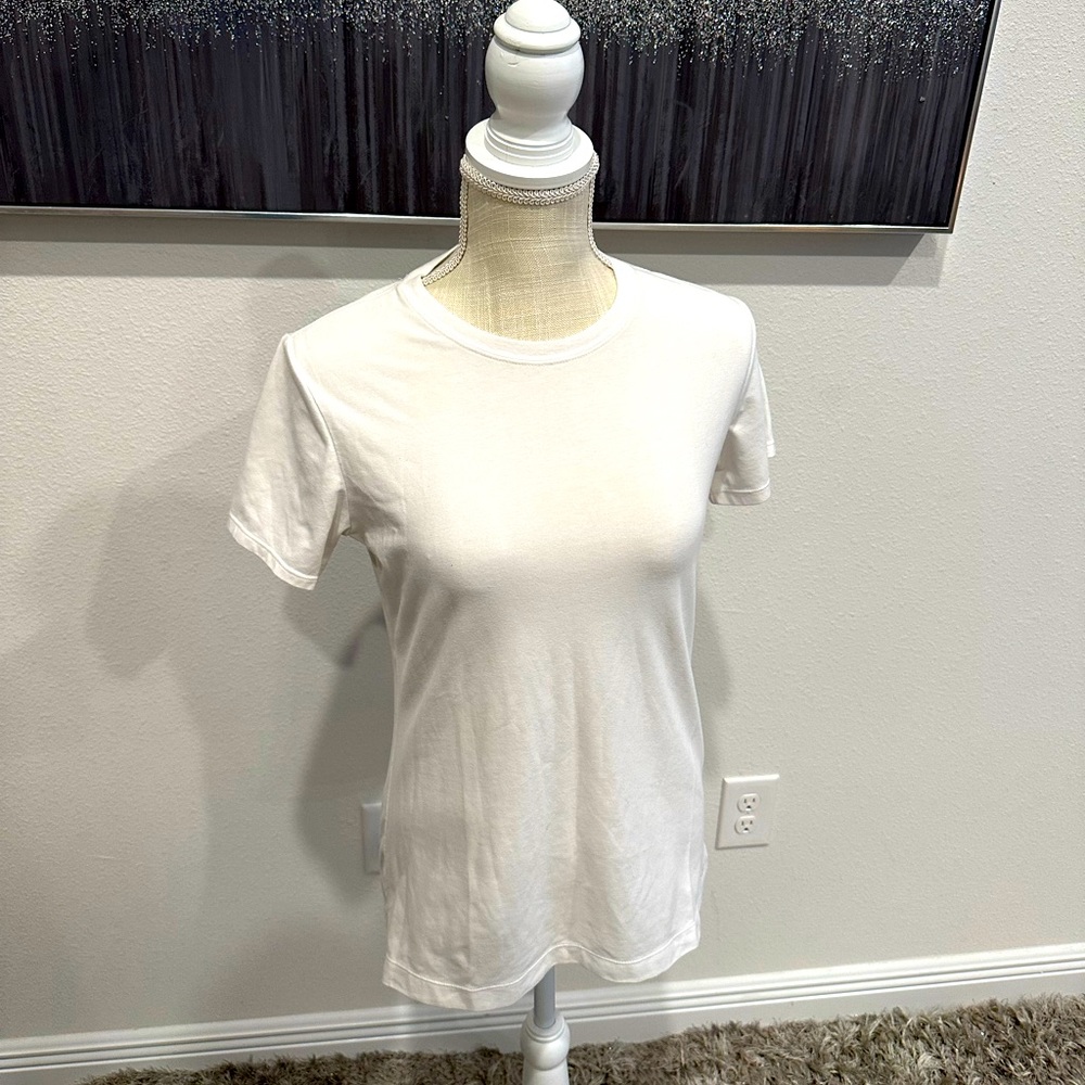 Reebok White Shirt Sleeve Tee M